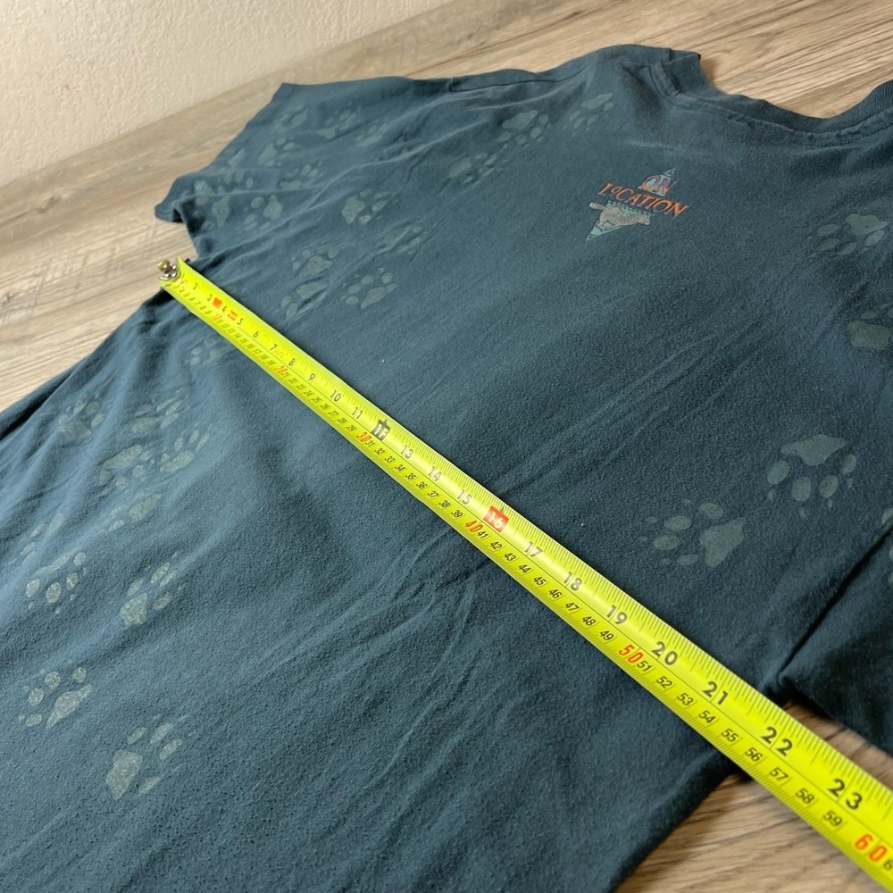 Vintage 90s Isle Royale National Park Wolf Hanes T-Shirt Mens XL Black Paw Print - Picture 7 of 9